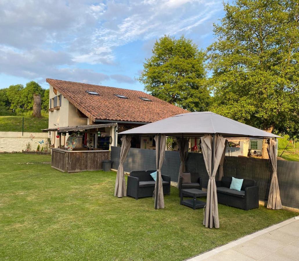 Luxury Safari Tents At Moulin Du Pommier Glamping & Camping Saulgond Exterior foto
